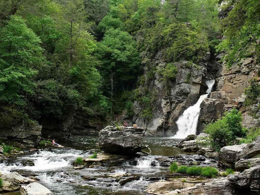 Bear Den Waterfall