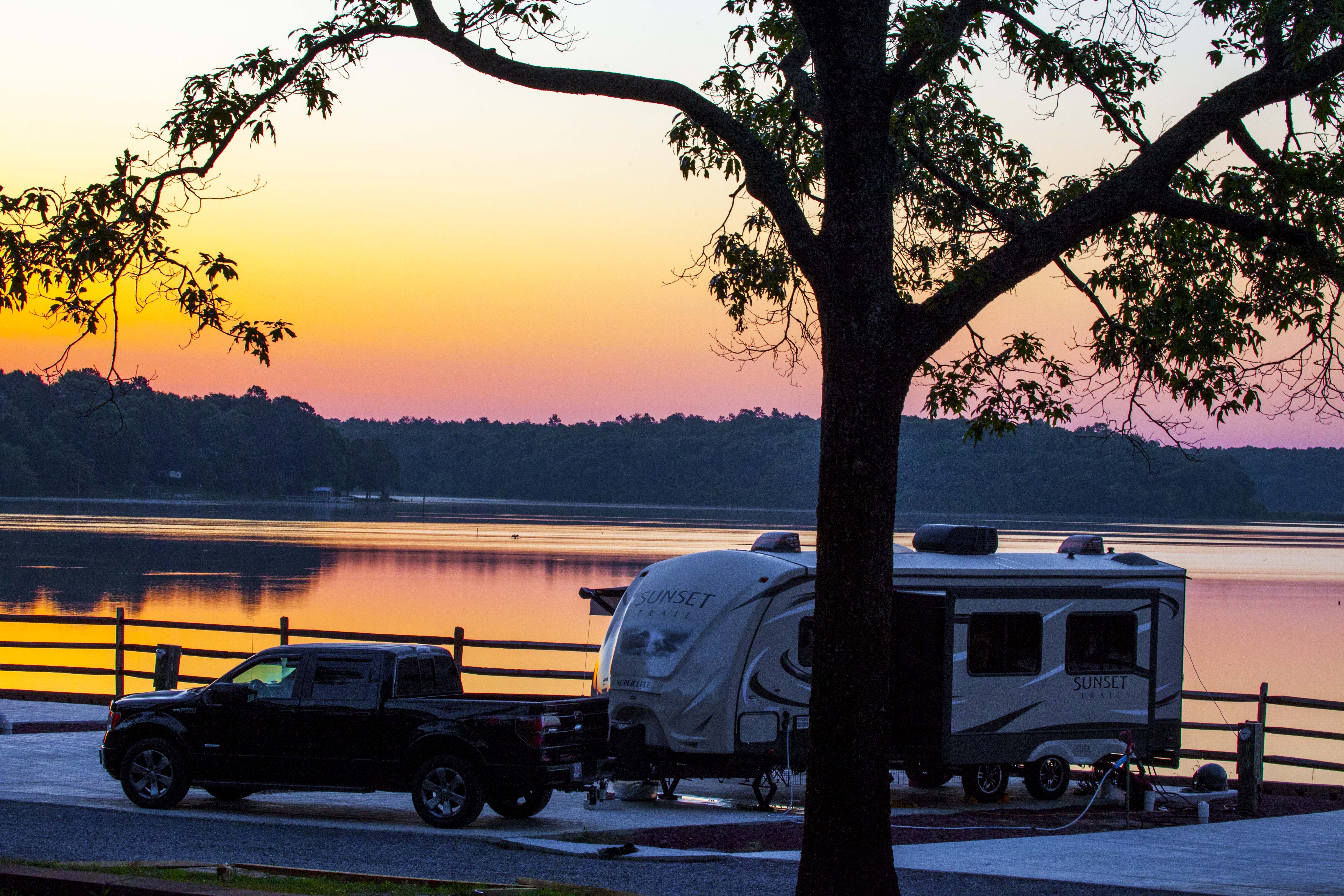 Twin Lakes Camp Resort, Defuniak Springs, Florida