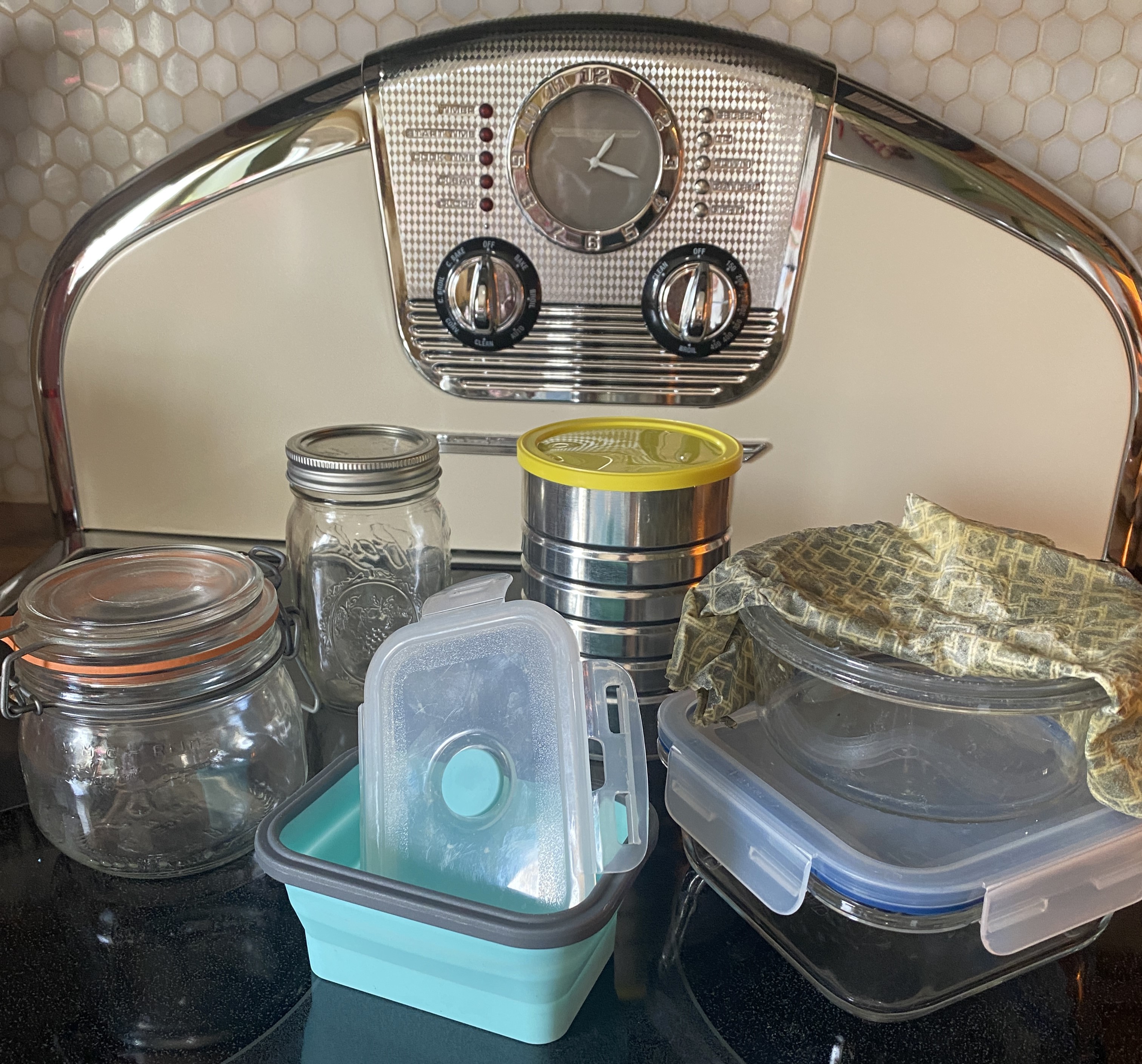 Reusable containers
