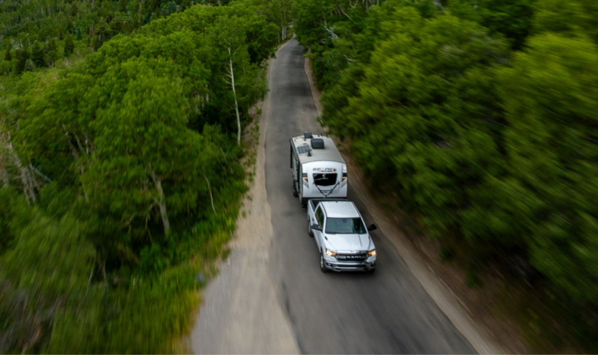 Travel Trailer_h