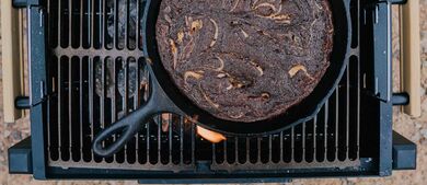 bacon brownies in skillet