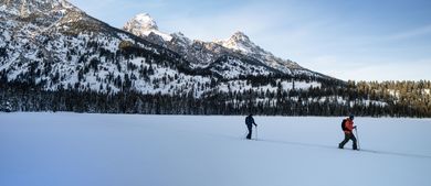 Alex Yoder Backcountry snowboarding