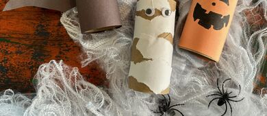 Halloween craft decor
