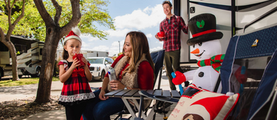 Family RV camping over the holidays_h