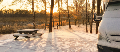 RV in snow_h