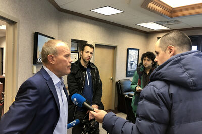 Agence France-Presse Visits Elkhart For Report On RV Industry and the Economy