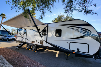 Expandable Travel Trailer 