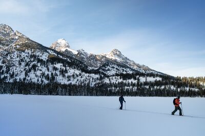 Alex Yoder Backcountry snowboarding