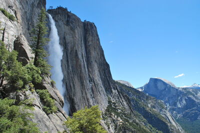 Yosemite Waterfall 