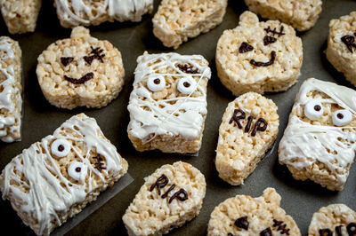 Halloween Rice Krispies Treats