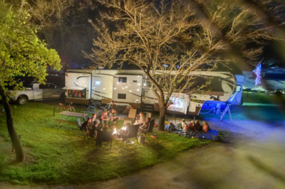 Family camping near RV_h 