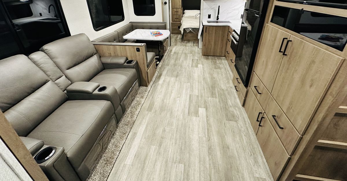 Tips for Using Your RV as an Office or for Guests | Go RVing