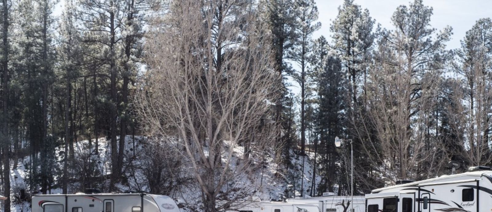 5 Reasons To RV With Your Family In The Winter