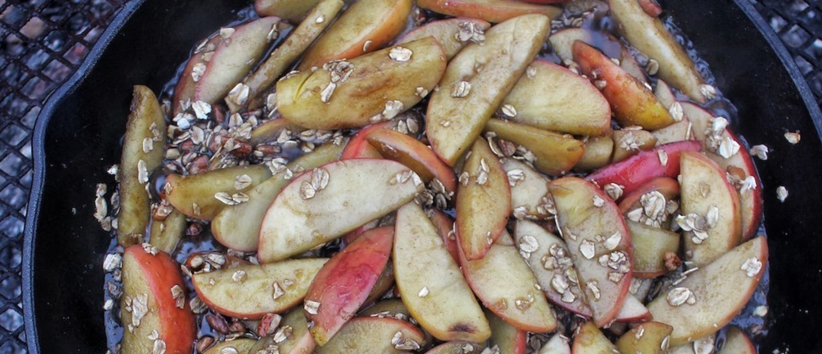 Simple Bourbon Apple Crisp