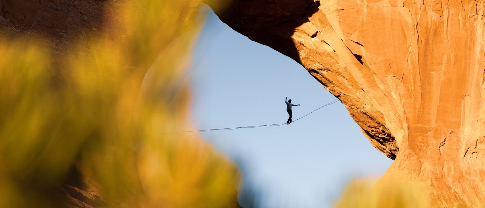 Ryan Robinson highlining Looking glass arch