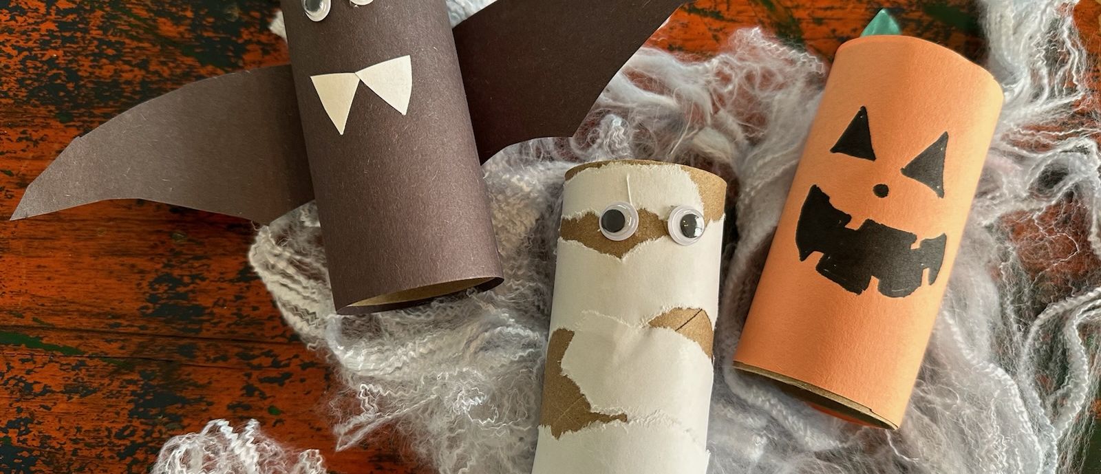 Halloween craft decor