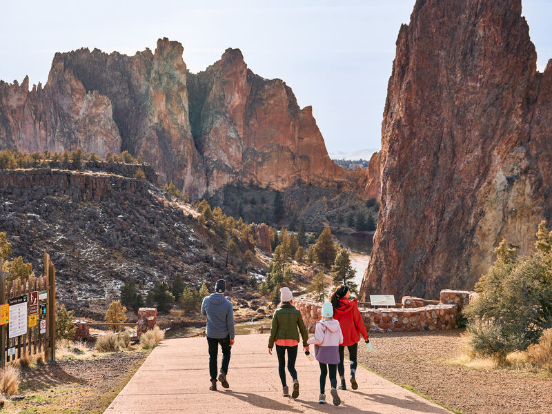 Gritchelle-Fallesgon-VCO-Redmond-Winter-Lifestyle