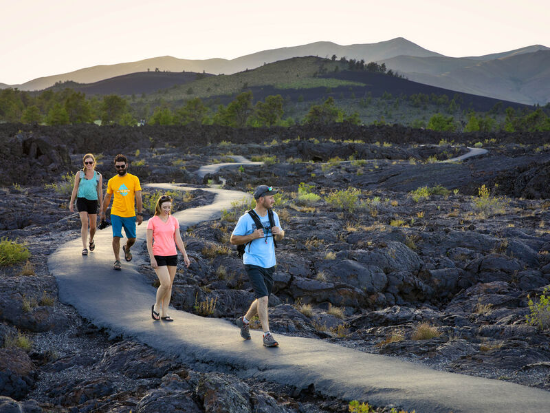 Craters of the Moon_Hiking
