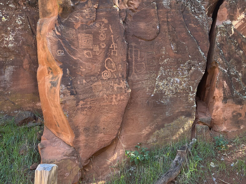 Crane Petroglyph Heritage Site
