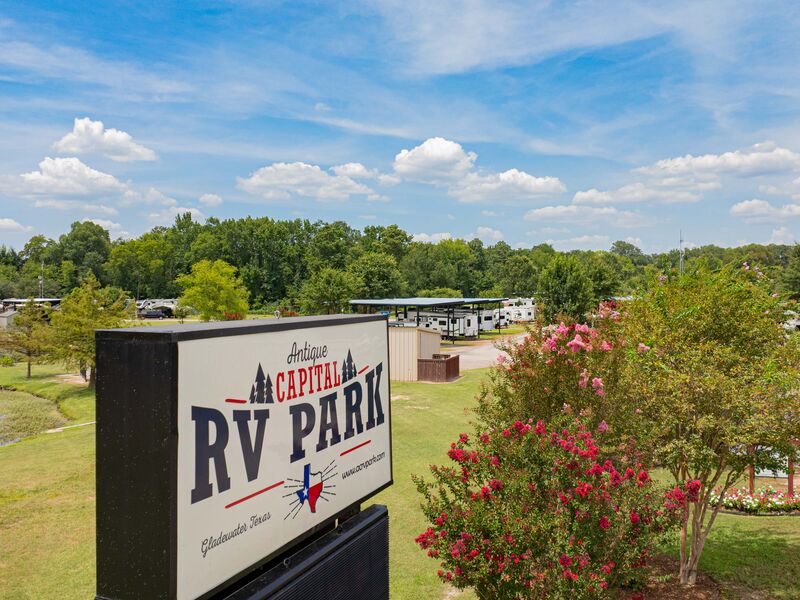 Credit to Antique Capital RV Park