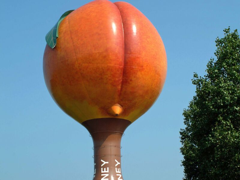 Gaffney Peachoid_Credit to Discover South Carolina.