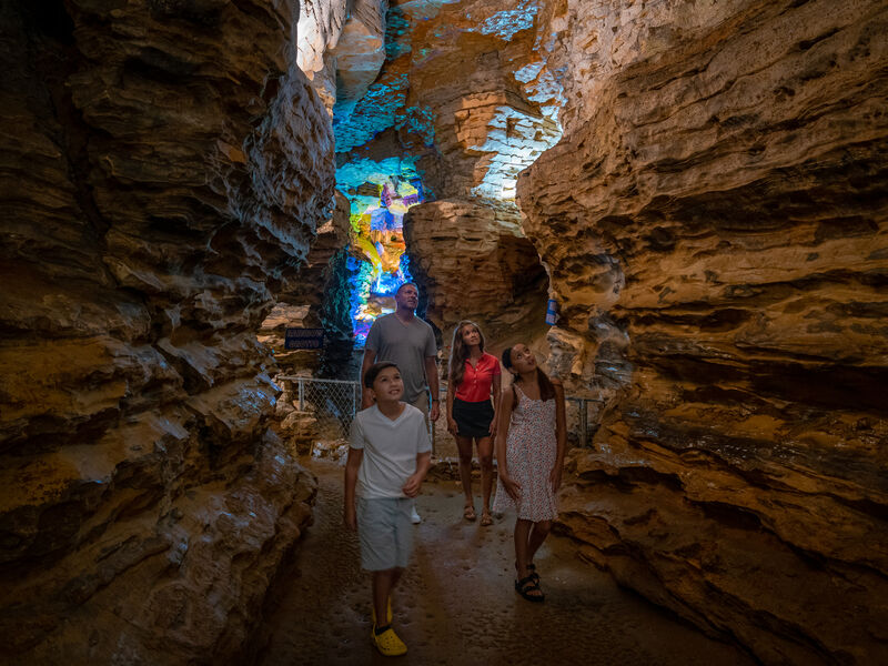 Mark Twain Cave_Credit to Visit Missouri