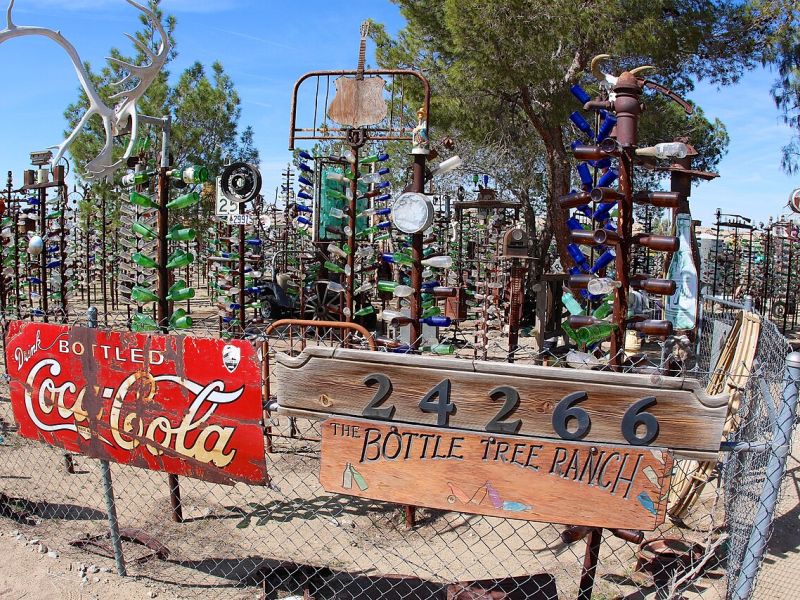 Elmer’s_Bottle_Tree_Ranch