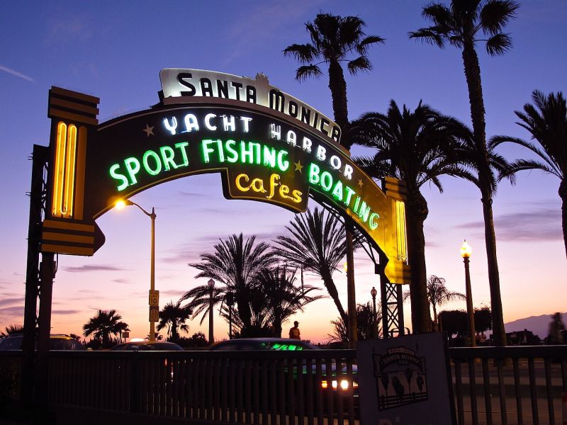 Entrance to the Santa Monica Pier
